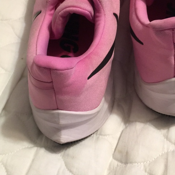 Nike Zoom running shoe - Picture 5 of 6